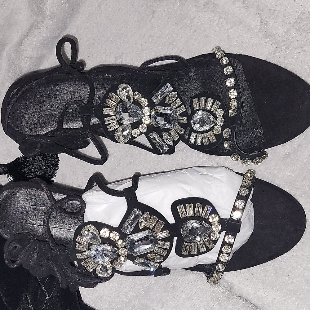 IamJenniferle  SKAI (BLACK) HEEL